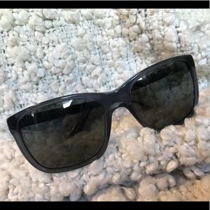 😎SOLD😎 Giorgio Armani sunglasses AR8016